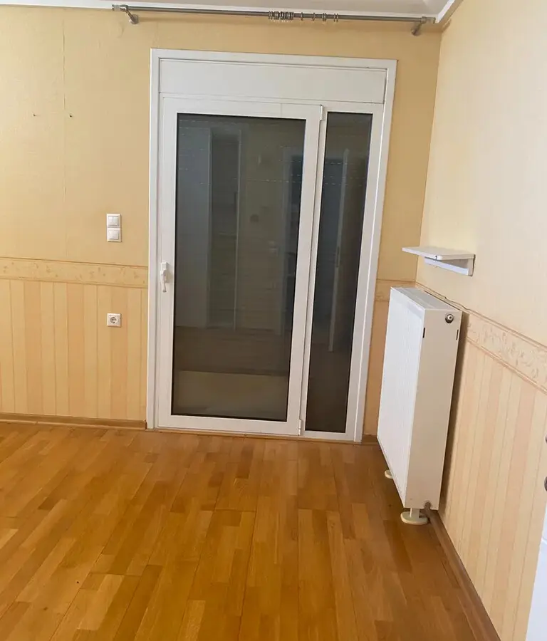 2-bedroom Detached House In Gazi, Greece (205 M²)