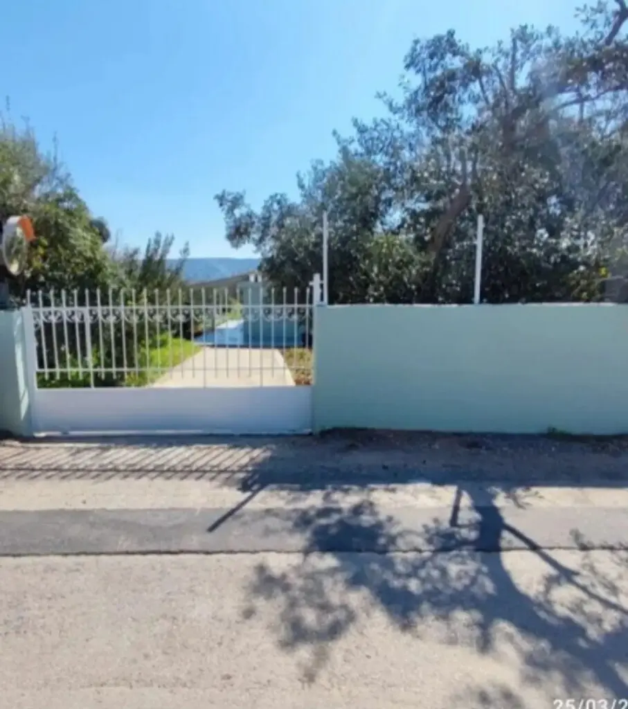1-bedroom Detached House In Koropi, Greece (50 M²)