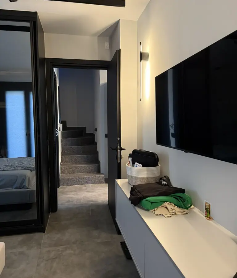 2-bedroom Complex In Santorini, Greece (350 M²)