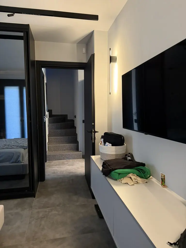 2-bedroom Complex In Santorini, Greece (350 M²)