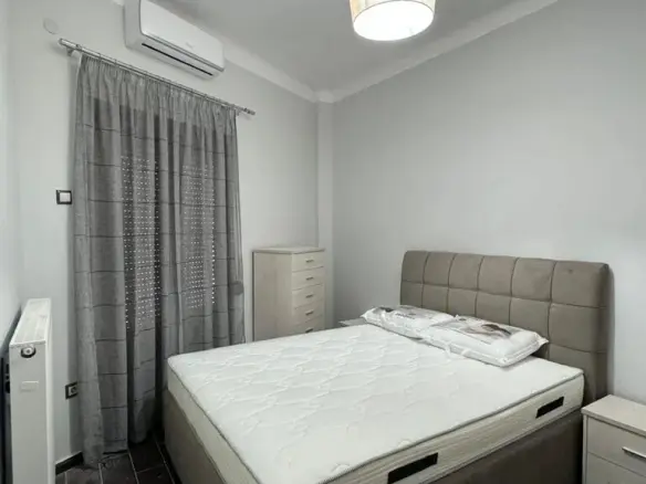 Flat In Center Of Thessaloniki, Greece (70 M²)