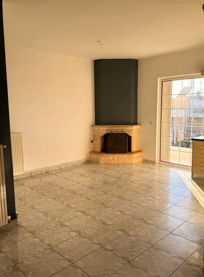2-bedroom Flat In Palaia Fokaia, Greece (80 M²)