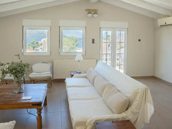 4-bedroom Maisonette In Markopoulo, Greece (220 M²)
