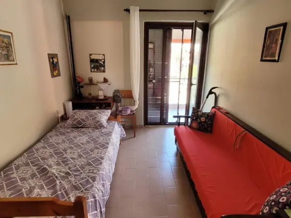 2-bedroom Flat In Agios Georgios, Greece (50 M²)