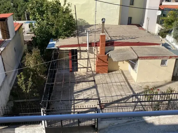 2-bedroom Detached House In Polichni, Greece (75 M²)