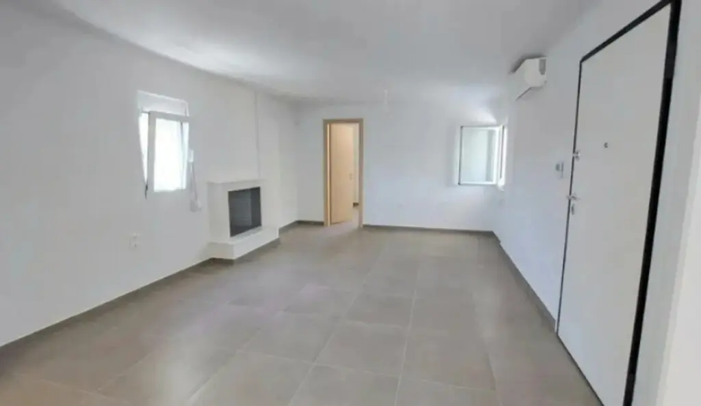 1-bedroom Detached House In Koropi, Greece (50 M²)