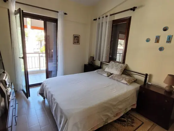 2-bedroom Flat In Agios Georgios, Greece (50 M²)