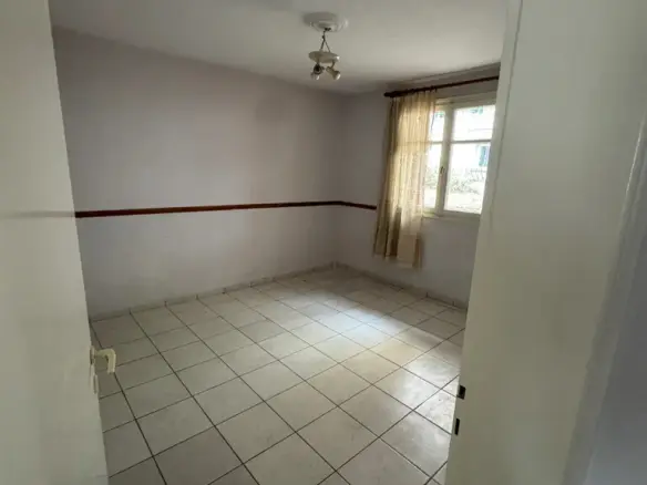 2-bedroom Detached House In Polichni, Greece (75 M²)