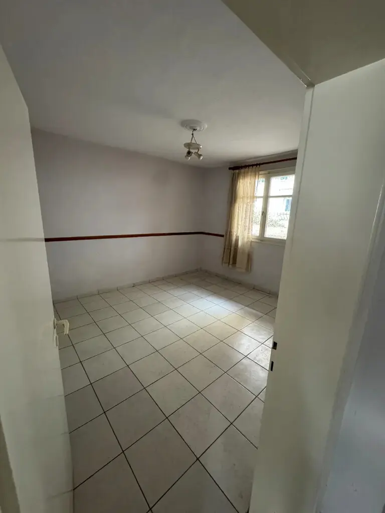 2-bedroom Detached House In Polichni, Greece (75 M²)