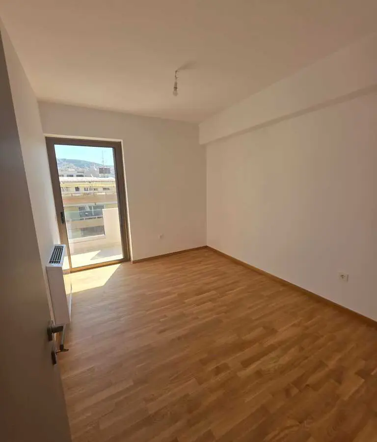 Flat Of 135 M² In Athens