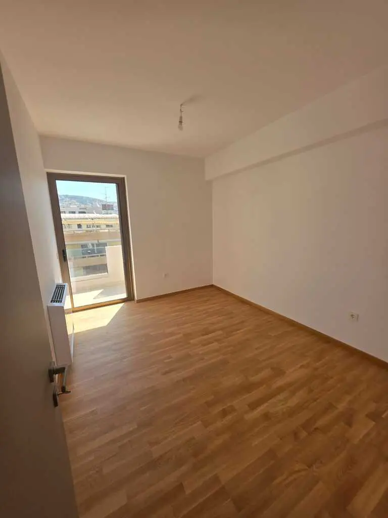 Flat Of 135 M² In Athens