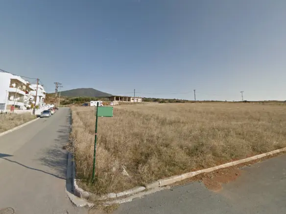 Land Of 1650 M² In The Suburbs Of Thessaloniki