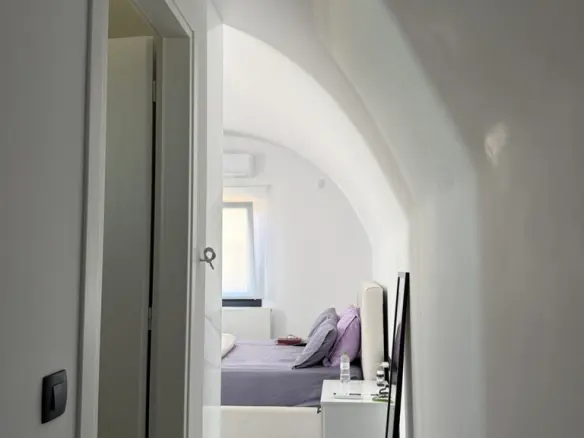 2-bedroom Complex In Santorini, Greece (350 M²)