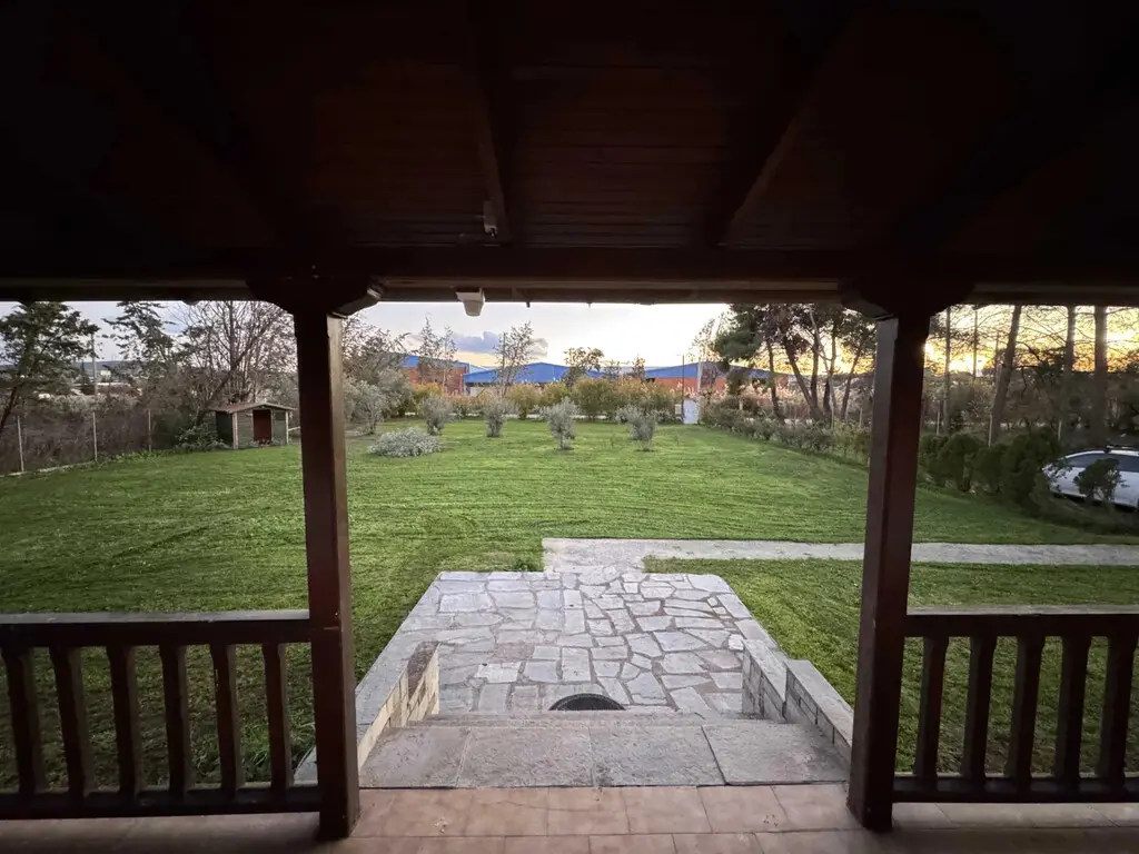 Detached House Of 230 M² In The Suburbs Of Thessaloniki