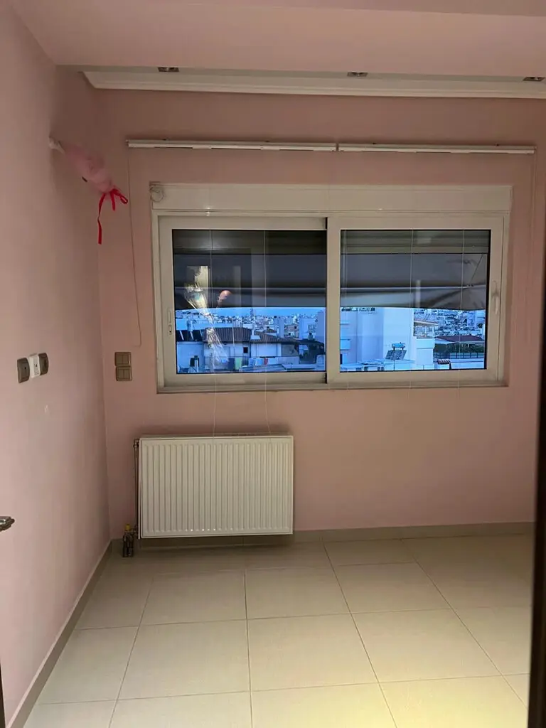 Flat Of 96 M² In Athens