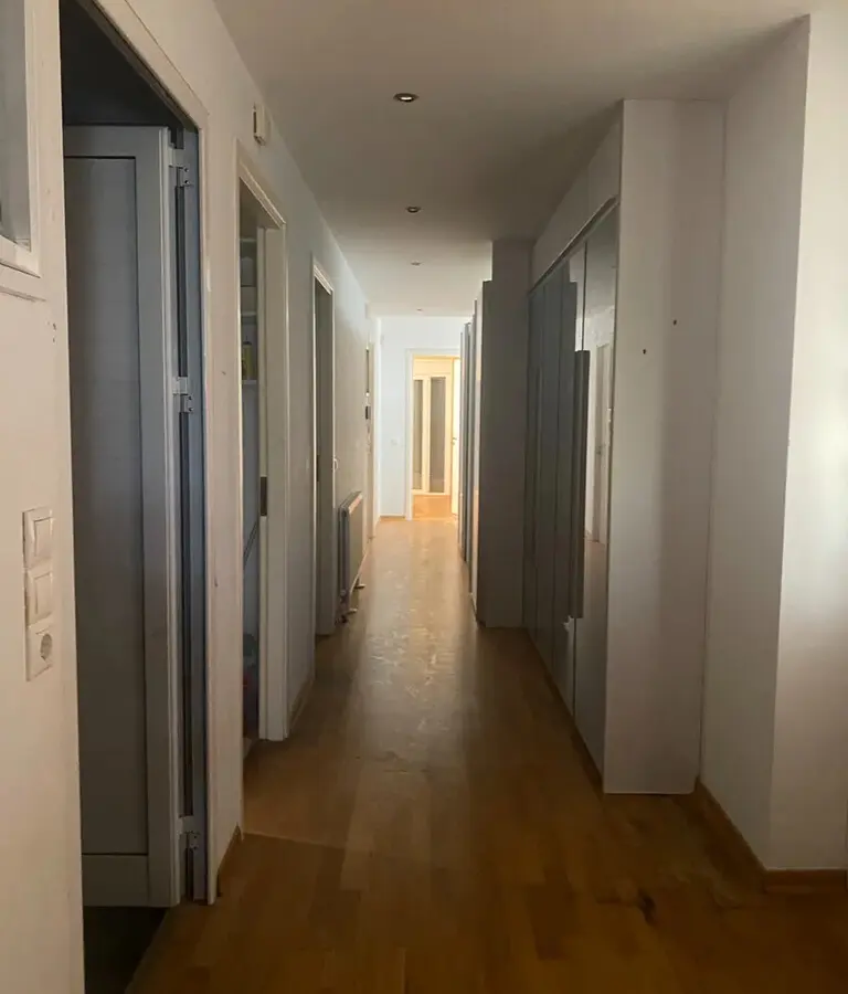2-bedroom Detached House In Gazi, Greece (205 M²)