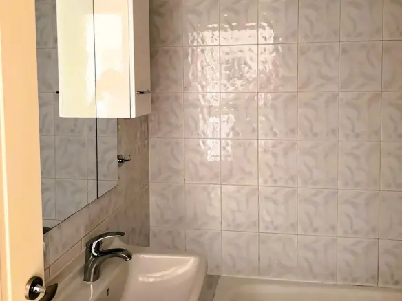2-bedroom Flat In Palaia Fokaia, Greece (80 M²)