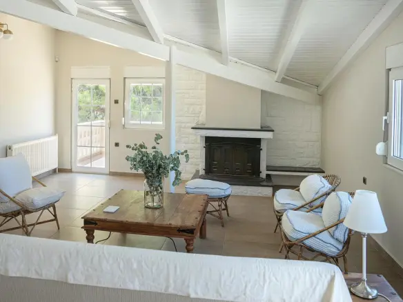 Maisonette Of 220 M² In Attica