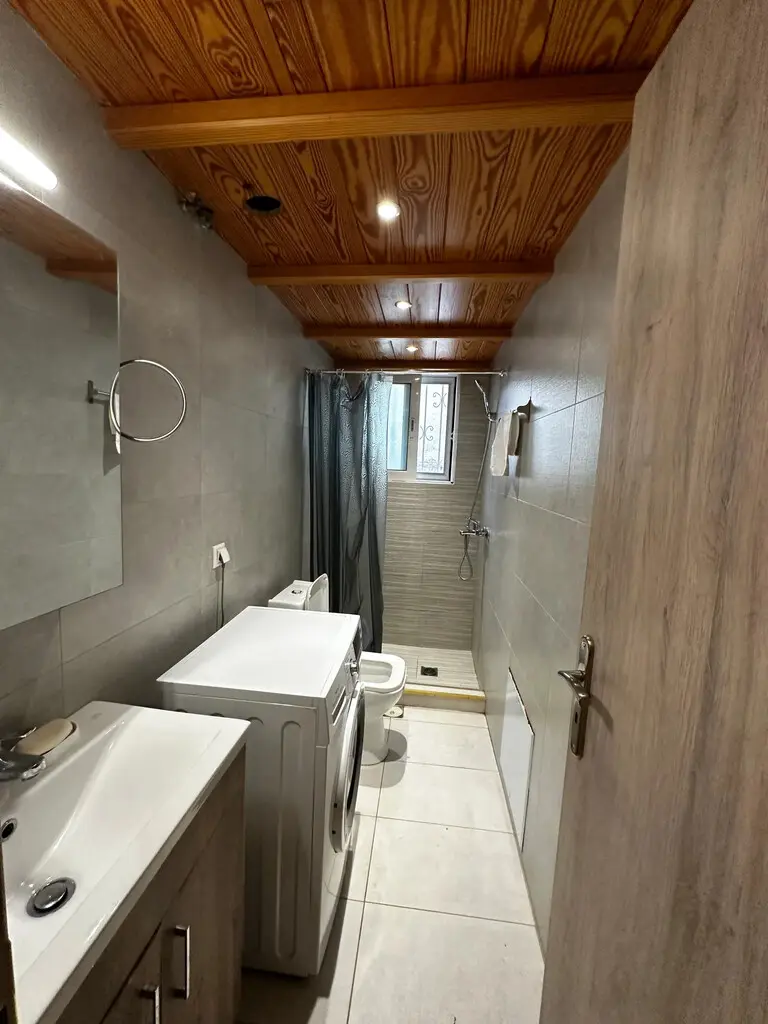 1-bedroom Flat In Saronida, Greece (50 M²)
