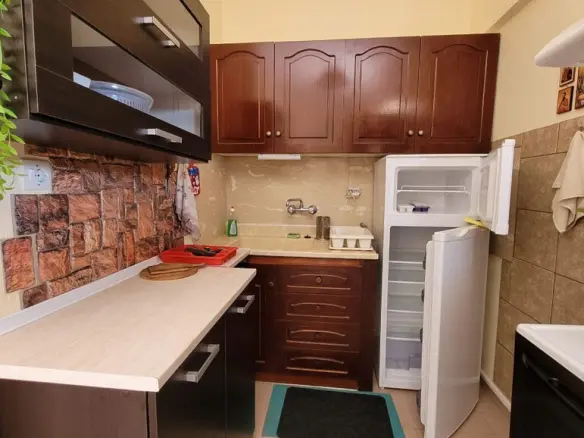 2-bedroom Flat In Agios Georgios, Greece (50 M²)