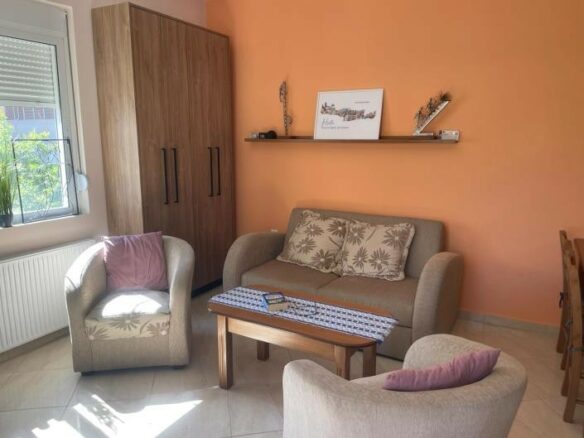 1 Bedrooms Apartment For Sale