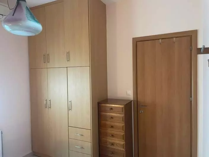 1 Bedrooms Apartment For Sale