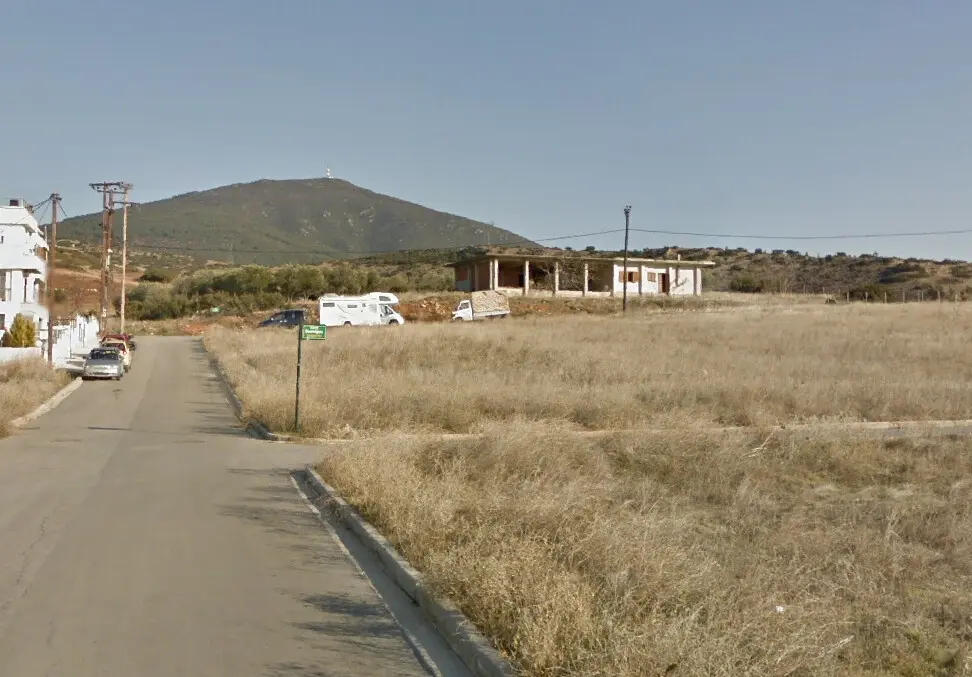Land Of 1650 M² In The Suburbs Of Thessaloniki