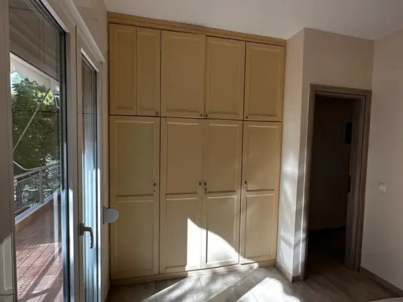 1-bedroom Flat In Saronida, Greece (50 M²)
