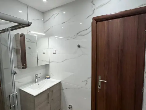 Flat In Center Of Thessaloniki, Greece (70 M²)