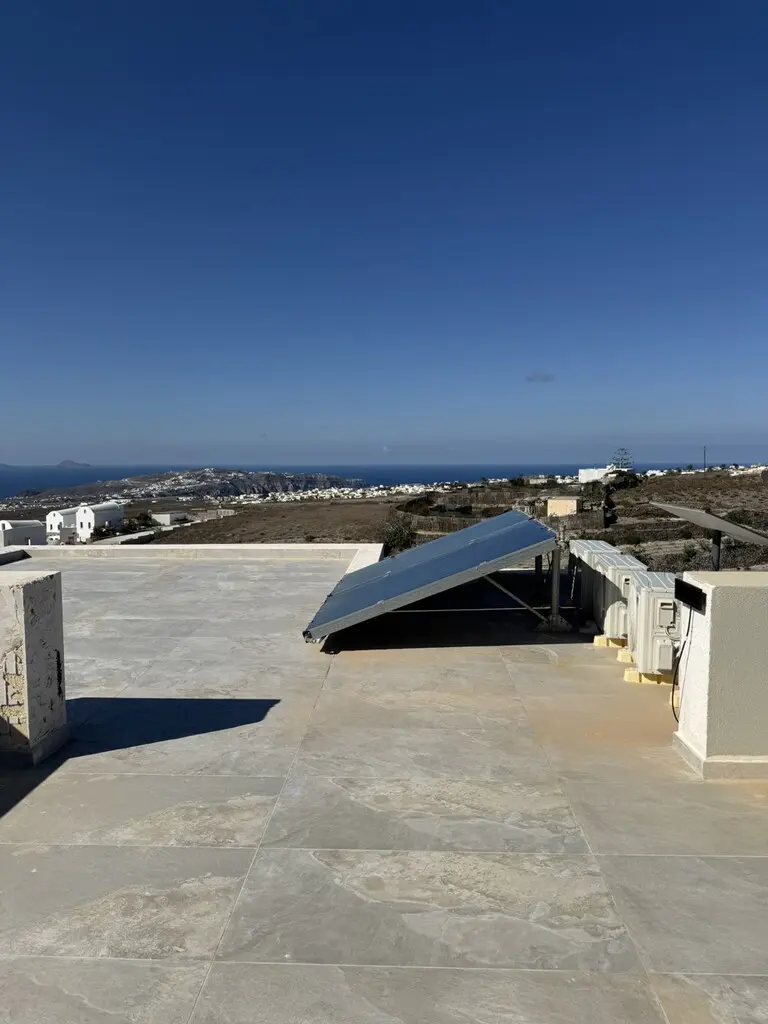 2-bedroom Complex In Santorini, Greece (350 M²)