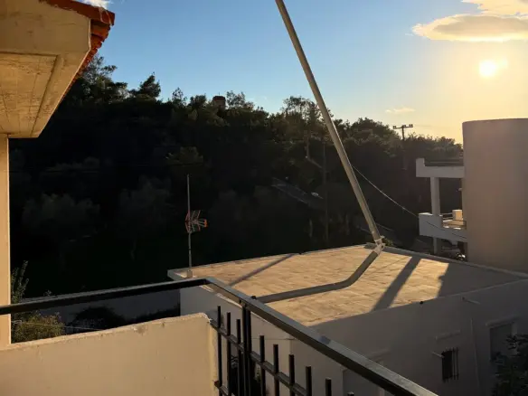 2-bedroom Flat In Palaia Fokaia, Greece (80 M²)