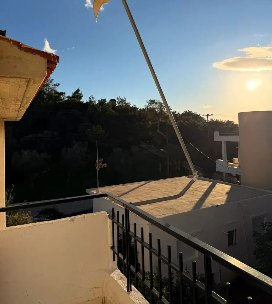 2-bedroom Flat In Palaia Fokaia, Greece (80 M²)