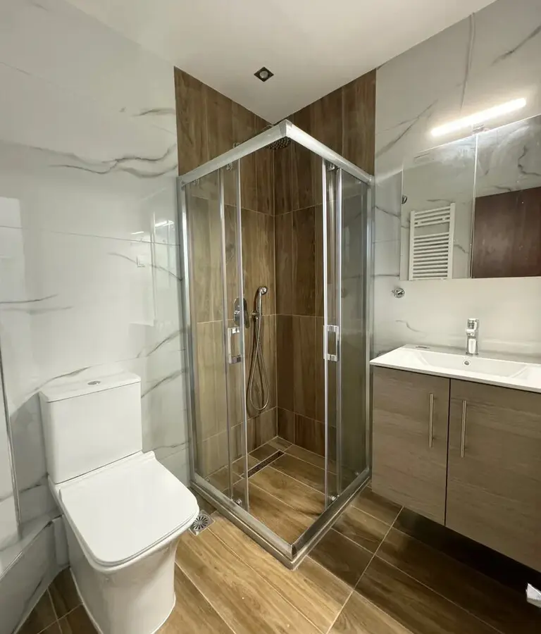 Flat In Center Of Thessaloniki, Greece (70 M²)