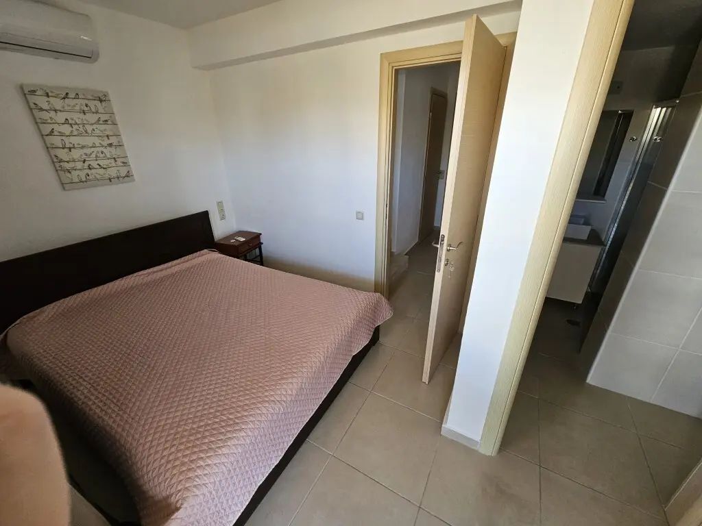 2-bedroom Maisonette In Makris Gialos, Greece (75 M²)