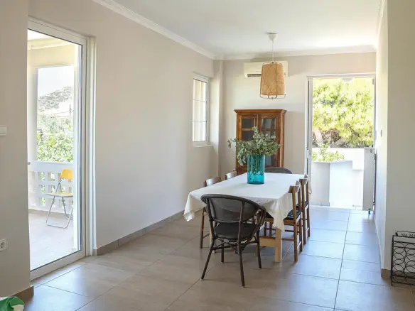 4-bedroom Maisonette In Markopoulo, Greece (220 M²)