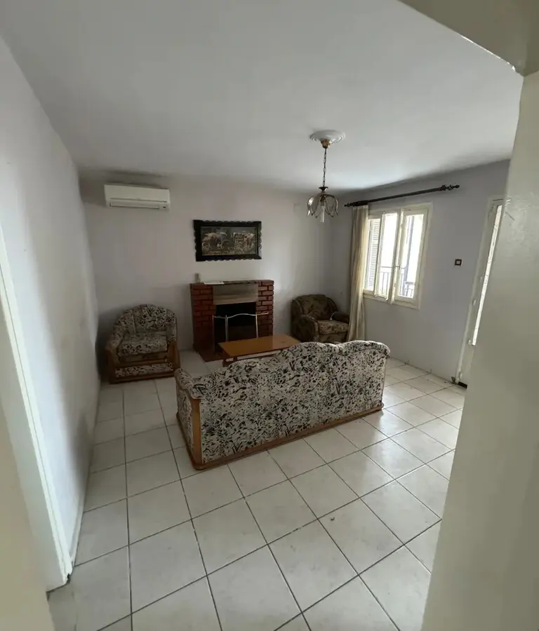 2-bedroom Detached House In Polichni, Greece (75 M²)