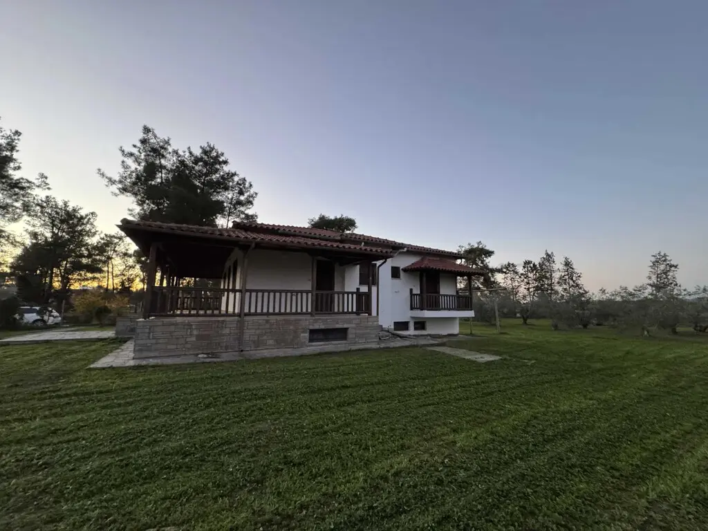 Detached House Of 230 M² In The Suburbs Of Thessaloniki