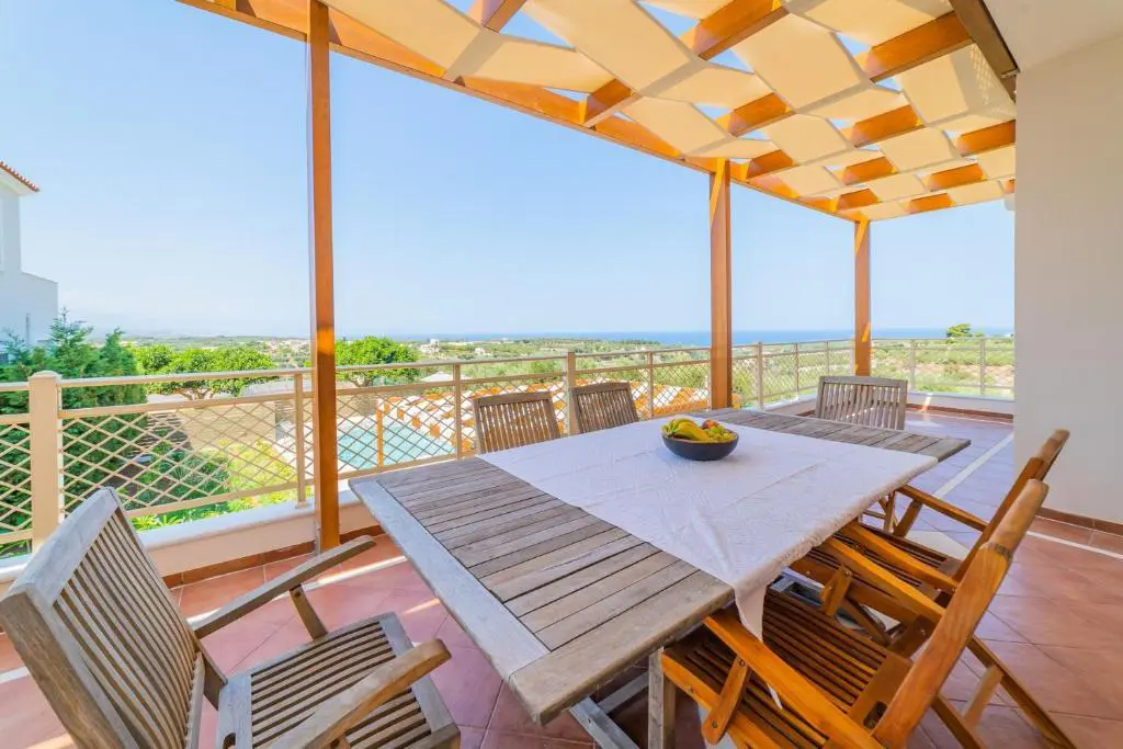 Villa Of 525 M² In Crete