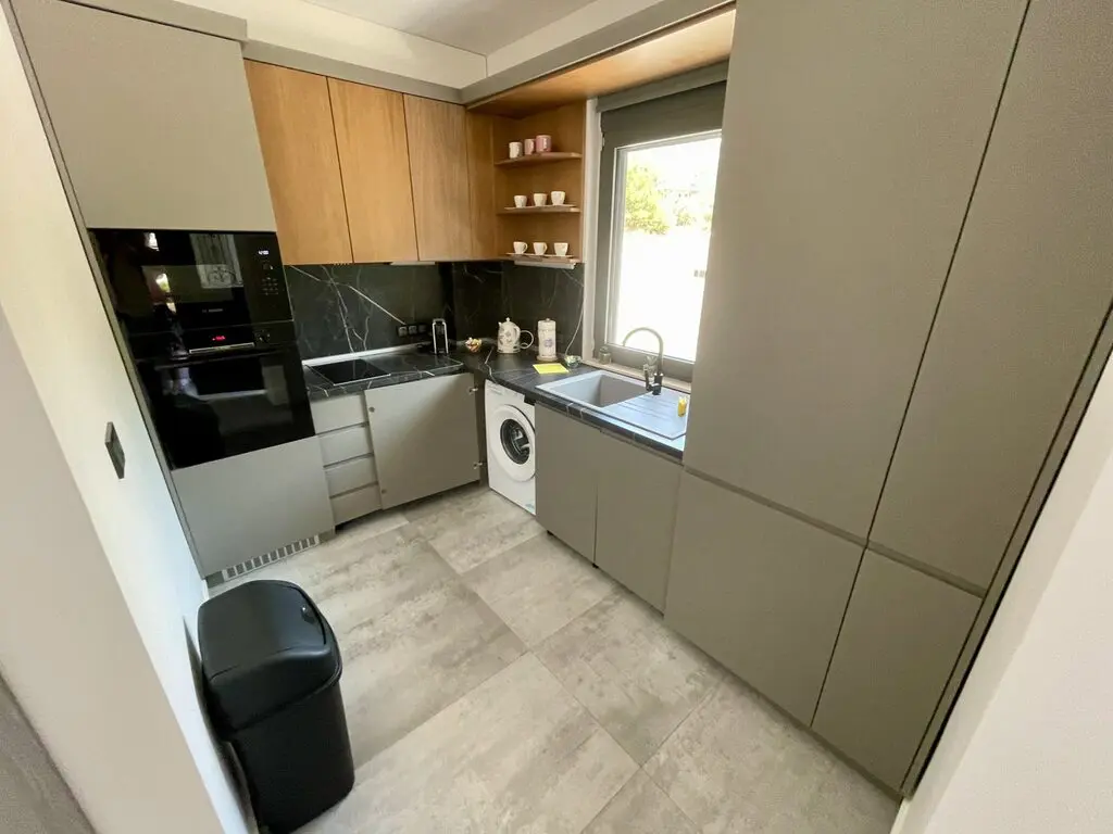 Apartment Of 100 M² In Madrid