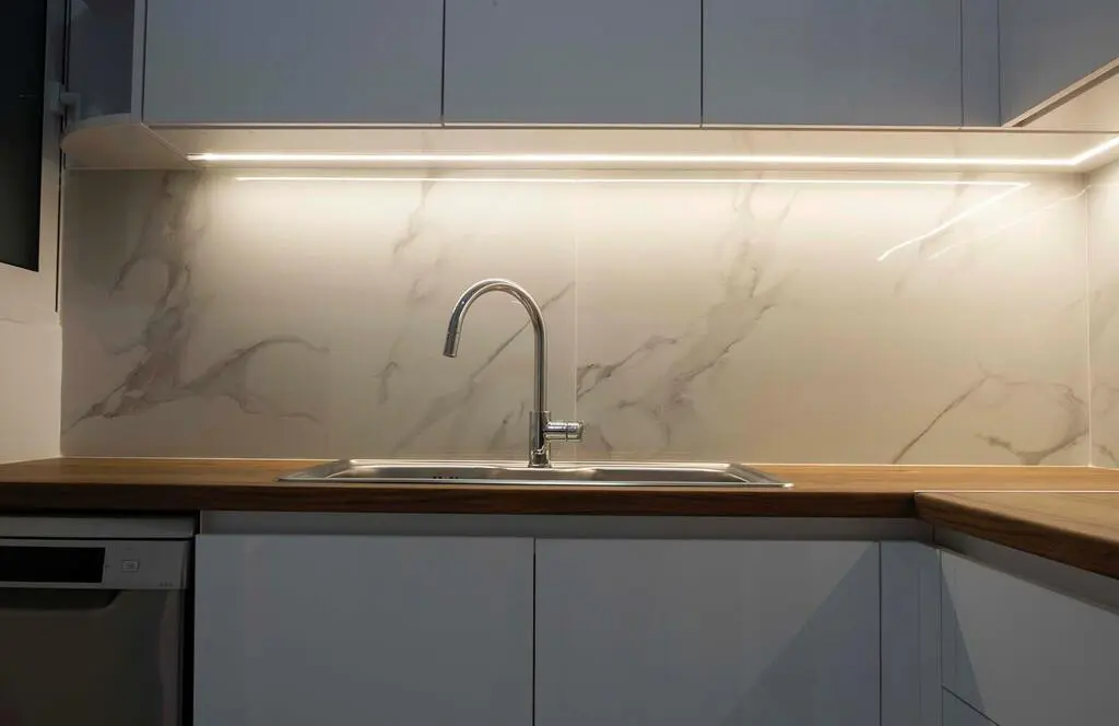 Flat Of 53 M² With No Features In Athens