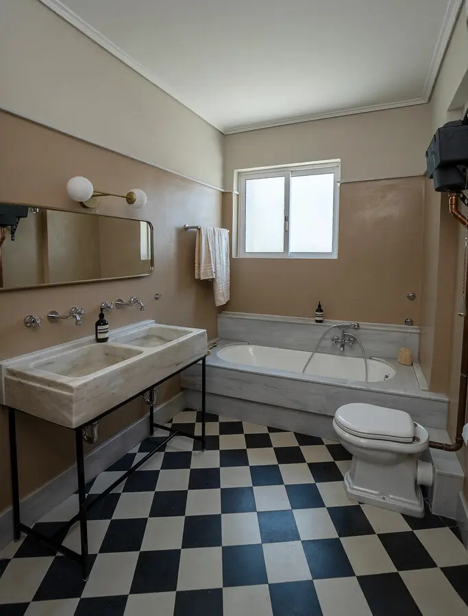 4-bedroom Maisonette In Markopoulo, Greece (220 M²)