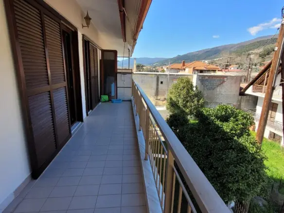 2-bedroom Flat In Agios Georgios, Greece (50 M²)