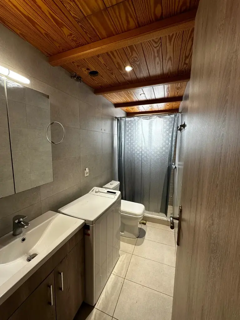 1-bedroom Flat In Saronida, Greece (50 M²)