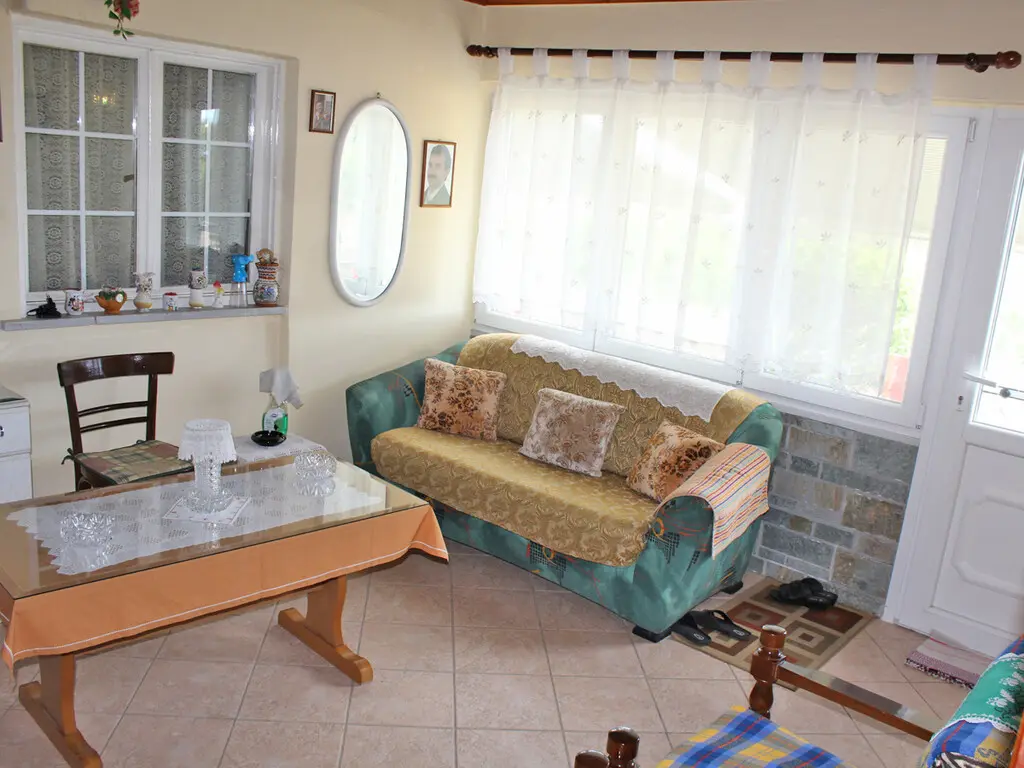 Business Of 270 M² On The Olympic Coast