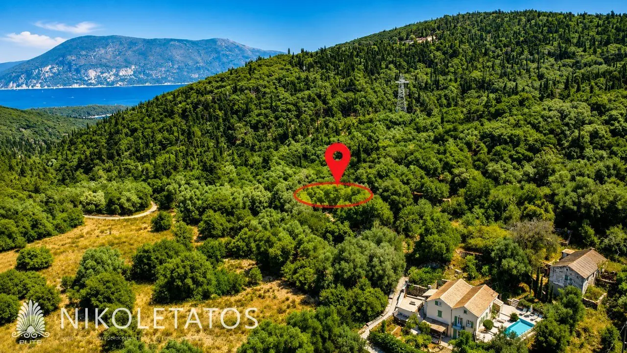 Land Of 1000 M² In Psilithrias, Greece