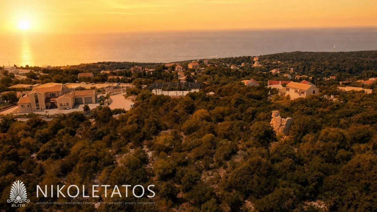 Plot Of 1000 M² In Antipata, Greece