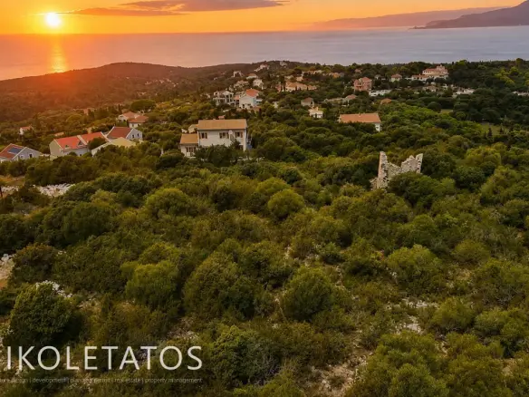 Plot Of 1000 M² In Antipata, Greece