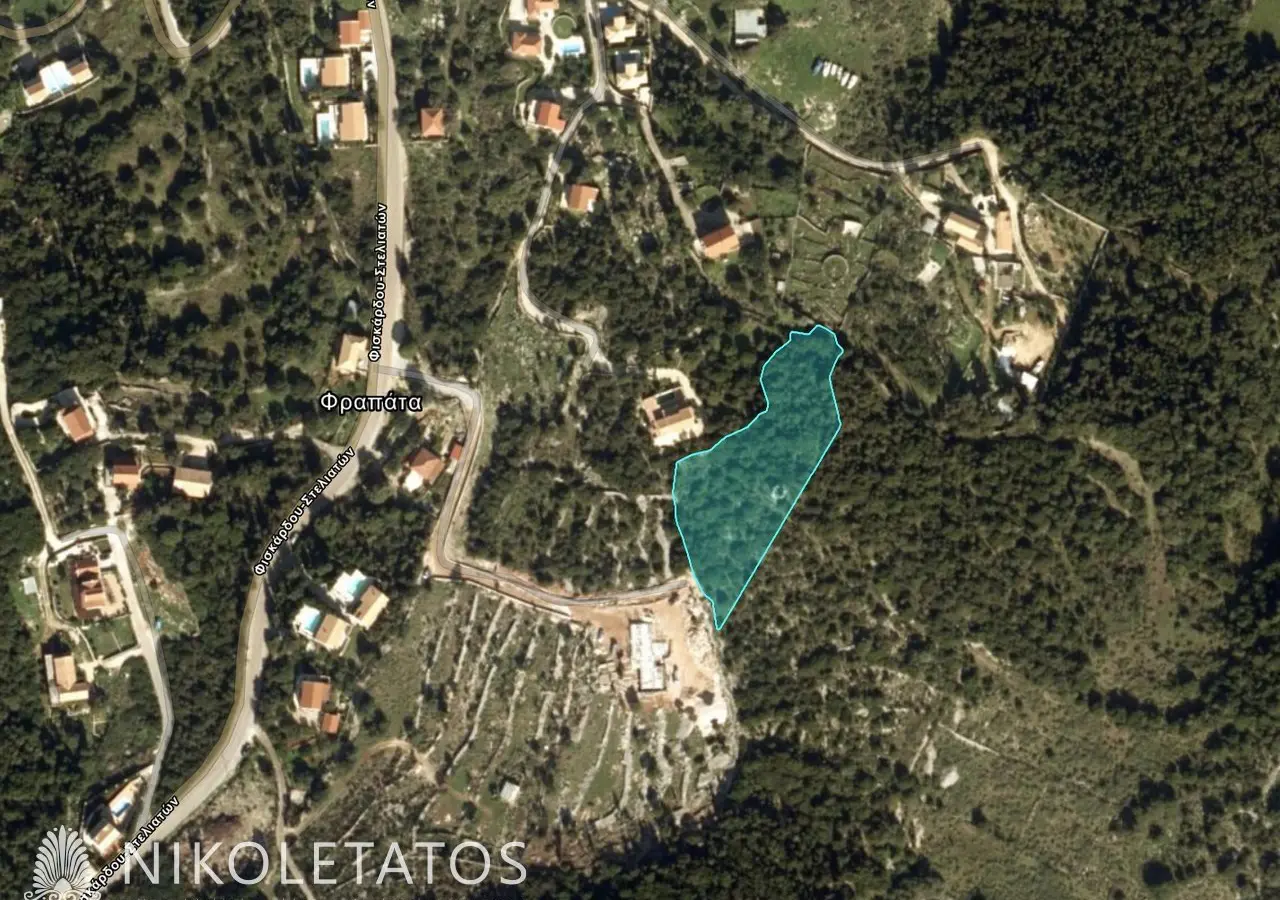 Plot Of 1000 M² In Antipata, Greece