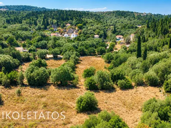 Land Of 500 M² In Psilithrias, Greece