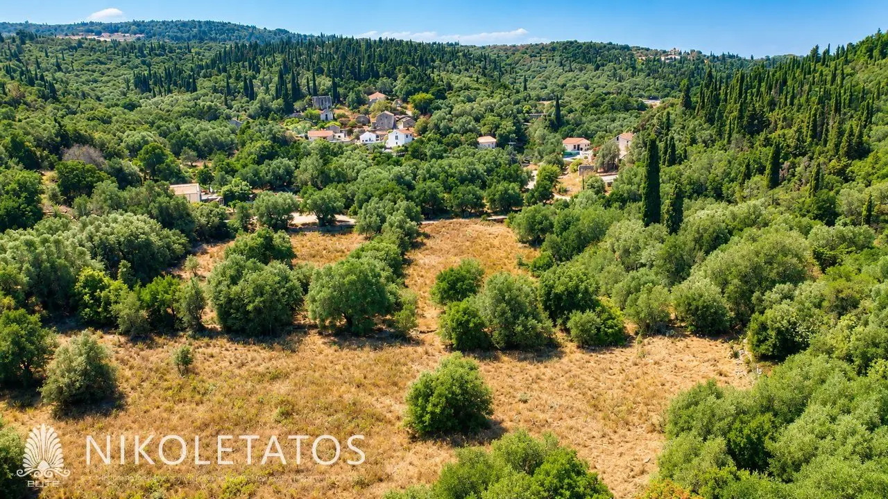 Land Of 500 M² In Psilithrias, Greece
